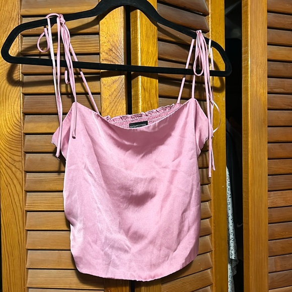 Medium Pink Crop Top - Urban Outfitters - Picture 1 of 2